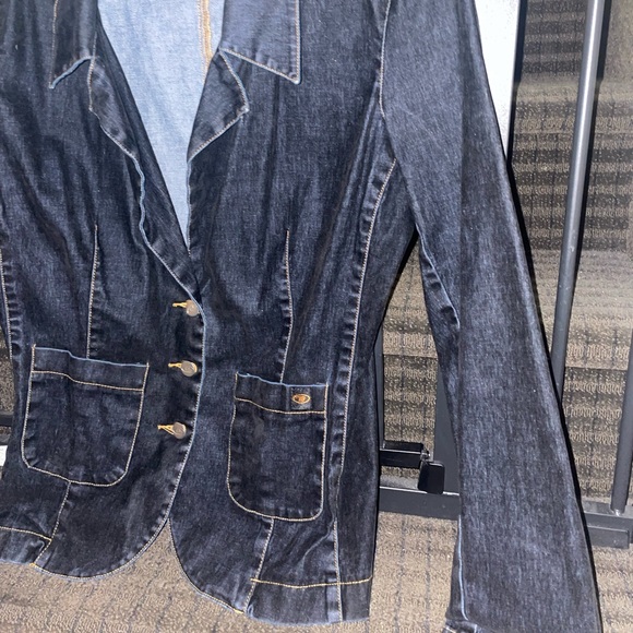 Black suede jean jacket. Lightweight and stylish!! - Picture 4 of 5